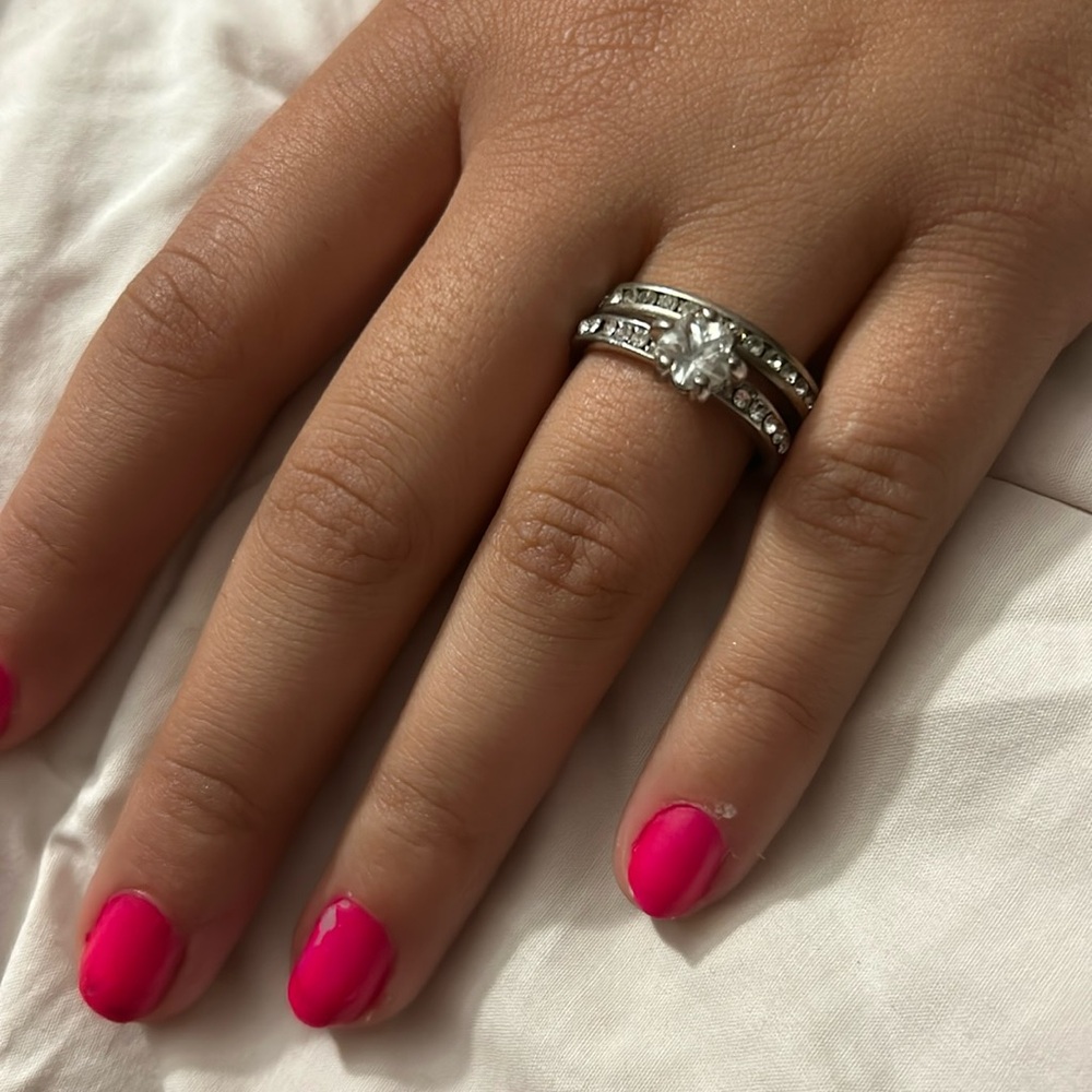 Avon cubic zirconia weddding band and engagement ring
